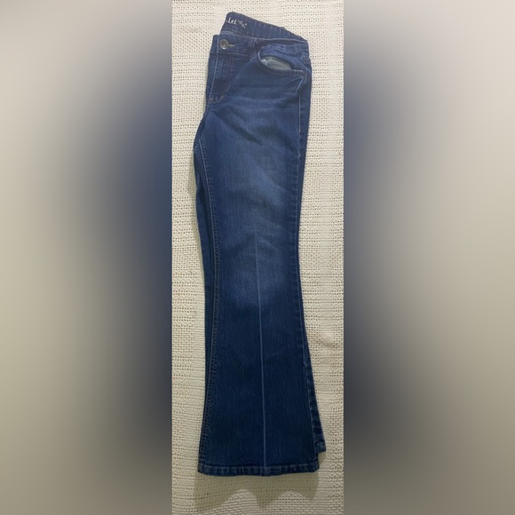 L.E.I. Sophia Hipster Flare Women's Junior Size 9 Short Jeans - Picture 7 of 9